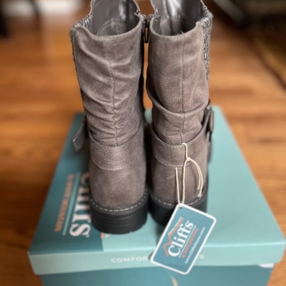 CLIFFS BY WHITE MOUNTAIN: WOMENS GREY 'MINGLE' FASHION MOTO BOOTS-SIZE 6.5 NEW!! - Picture 4 of 4